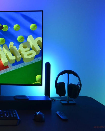 Calefo Bar lamp smart lighting with screen sync for pc putting on a gaming table
